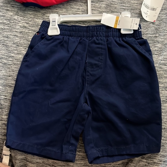 Tommy Hilfiger set - Picture 2 of 2